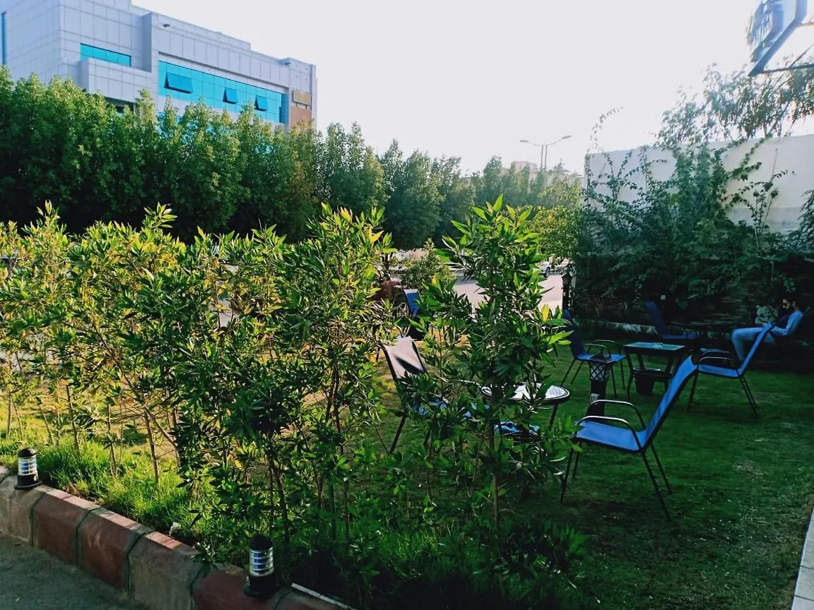Al Quba Al Thahbia Aparthotel Ριάντ 0*,  Σαουδική Αραβία