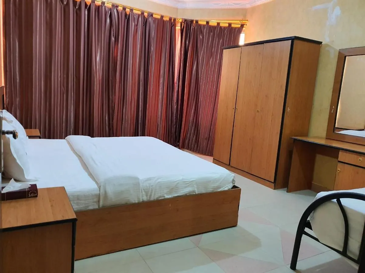 Al Quba Al Thahbia Aparthotel Riyadh